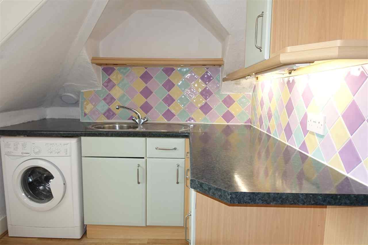 resized-2349823-Kitchen A.JPG